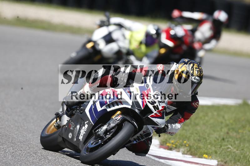 Archiv-2025/48 25.08.2025 Cornu Master School ADR/rot-rouge/32